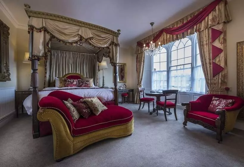 The Golden Fleece Hotel, Thirsk, North Yorkshire