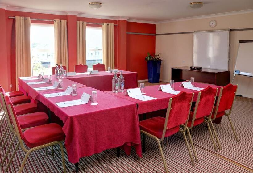 Garden Court Hotel Aylesbury