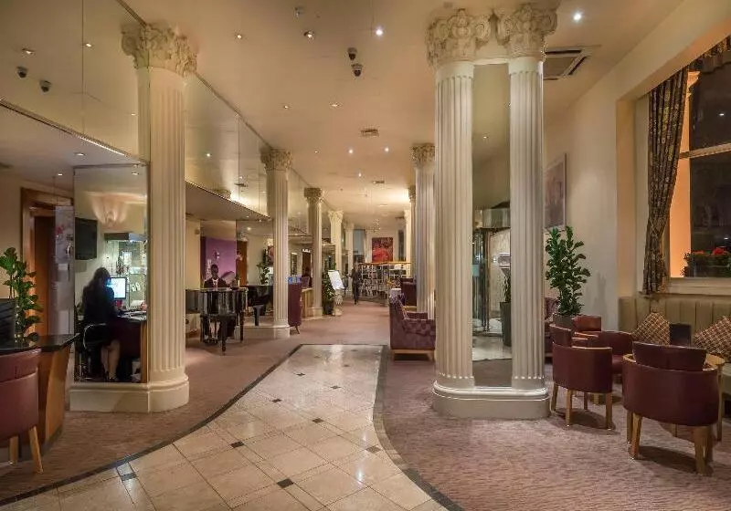 호텔 Corus  Hyde Park