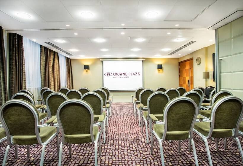 فندق Crowne Plaza London Ealing, An Ihg
