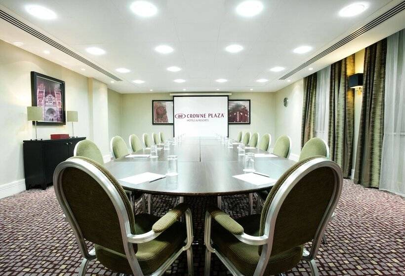 فندق Crowne Plaza London Ealing, An Ihg