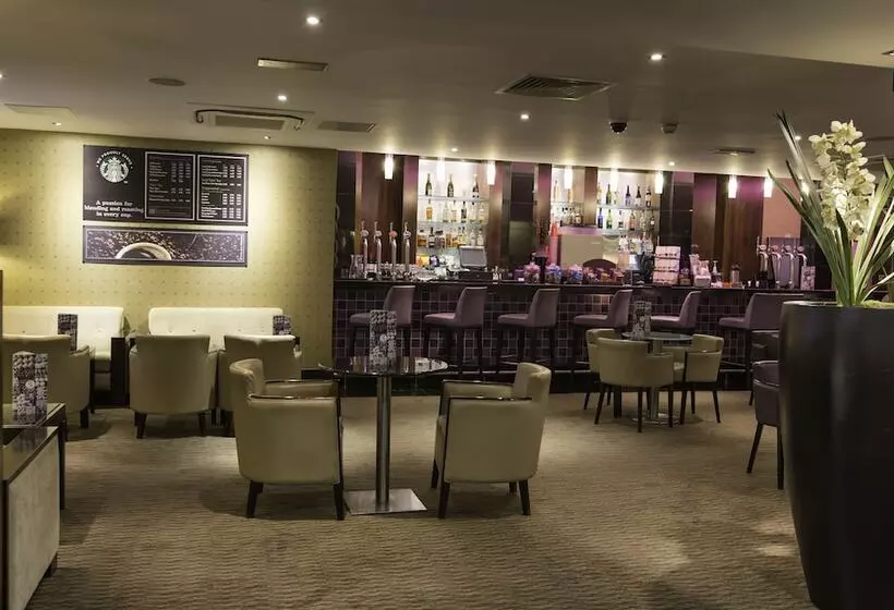 酒店 Crowne Plaza London Ealing, An Ihg
