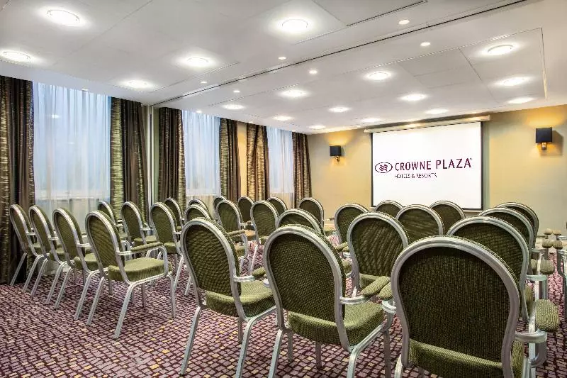 酒店 Crowne Plaza London Ealing, An Ihg