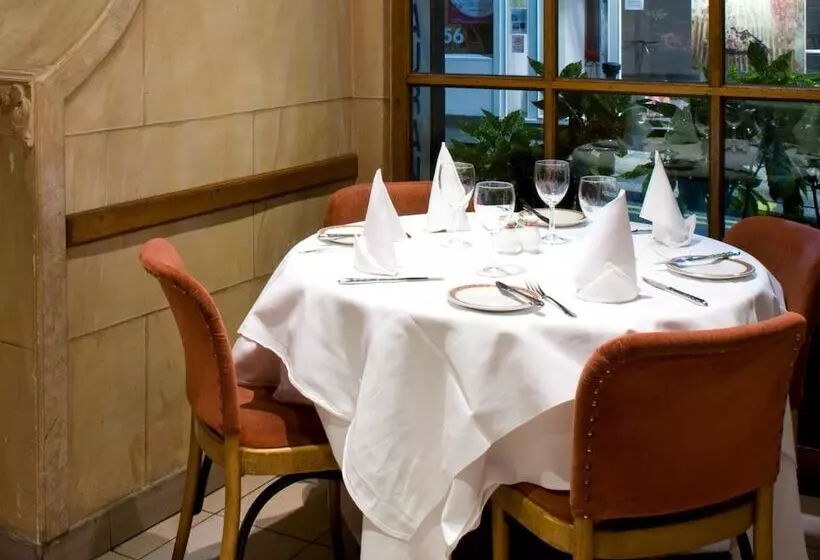 Hotelli La Gaffe   Bed And Breakfast