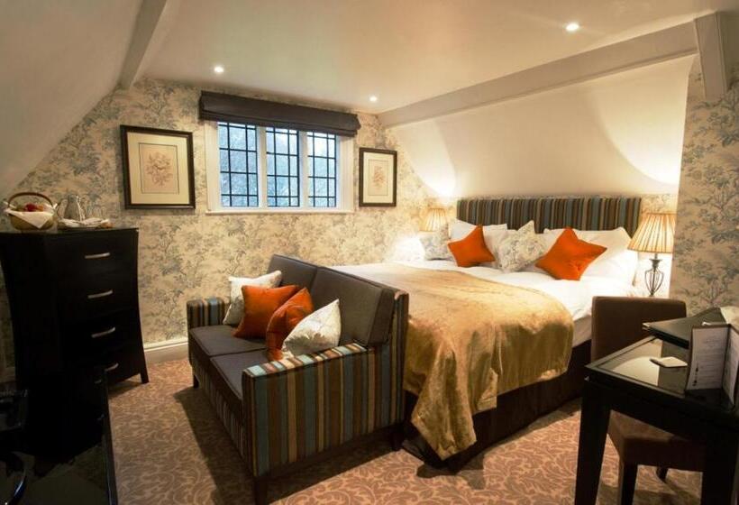 酒店 Lewtrenchard Manor