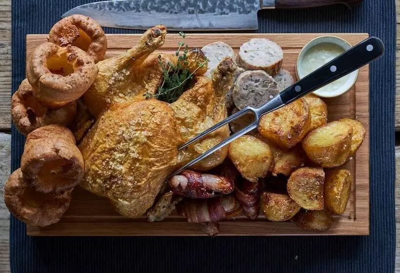 فندق The Mitre, Hampton Court