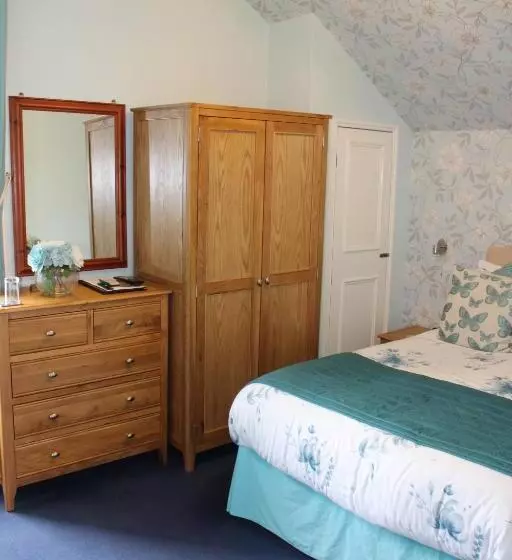 Отель Moyness House