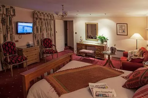 Отель The Revere