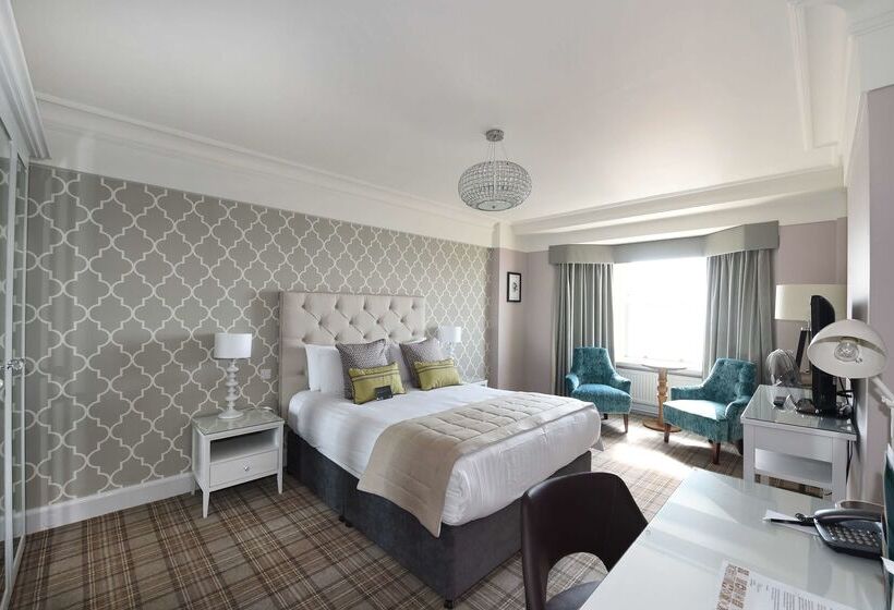 فندق The Old Ship