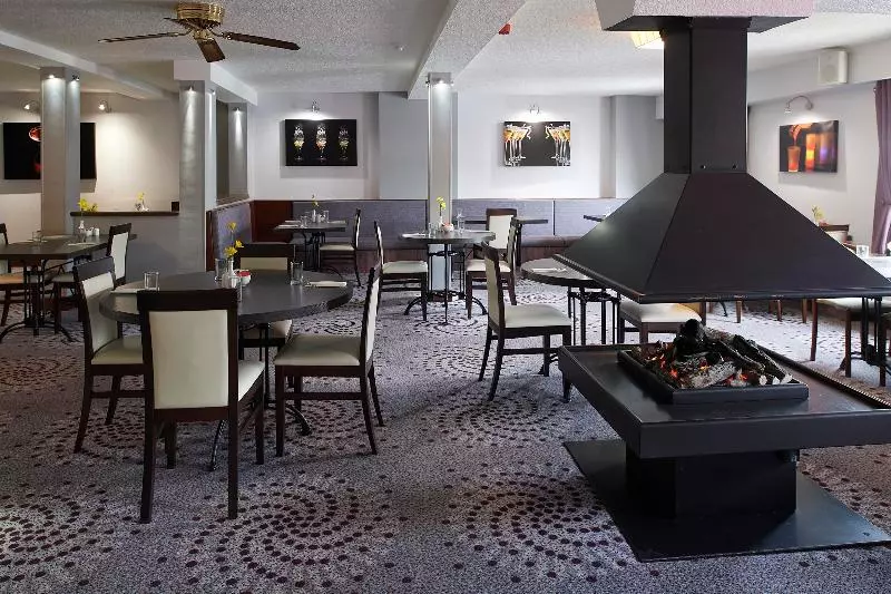 Отель The Priory