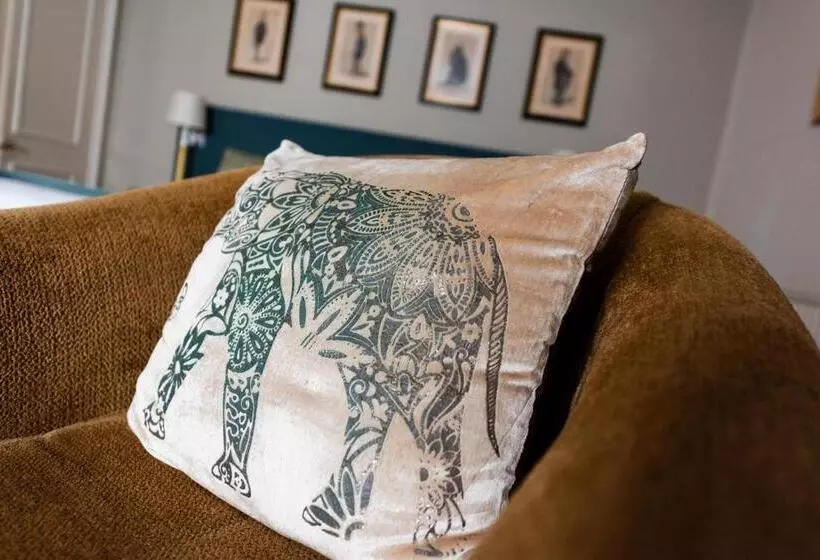 酒店 The George Inn