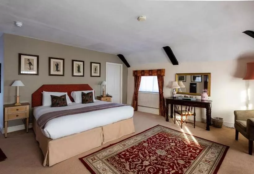 酒店 The George Inn