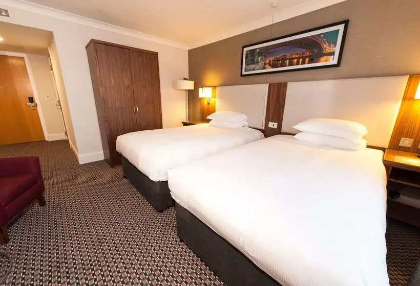 בית מלון כפרי Doubletree By Hilton Glasgow Strathclyde