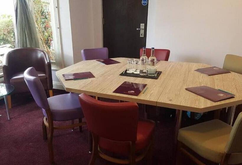 Hotel The Queensgate