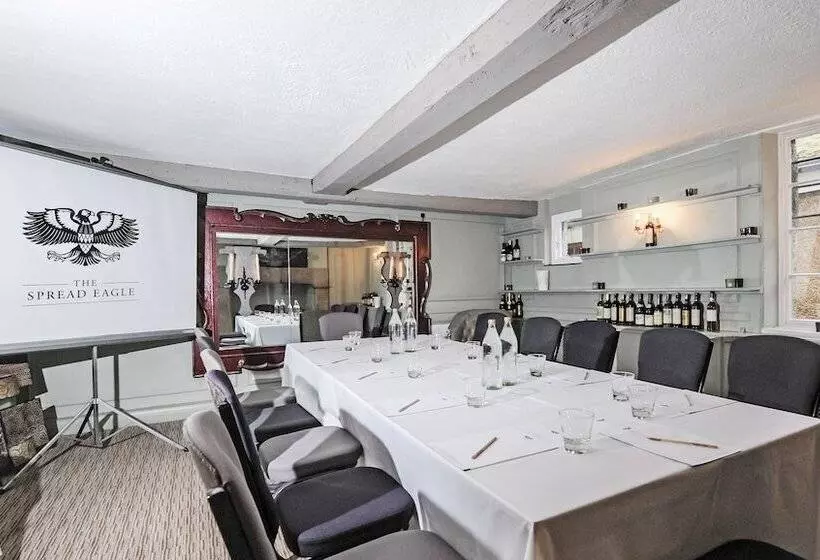 酒店 The Spread Eagle