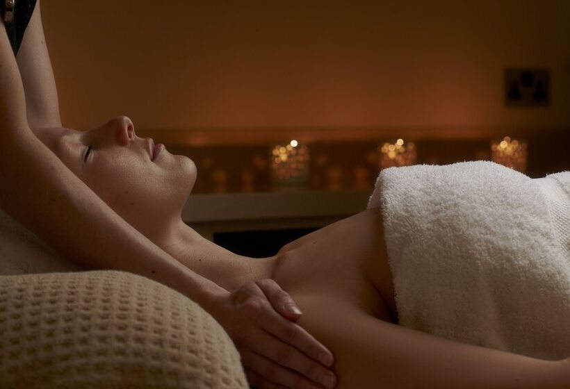 The Vineyard Hotel & Spa