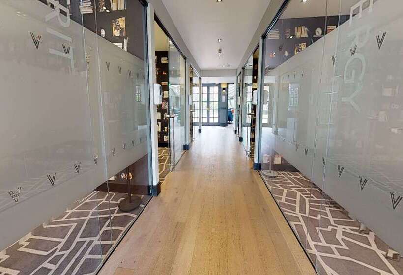 Village Hotel Chester St David S