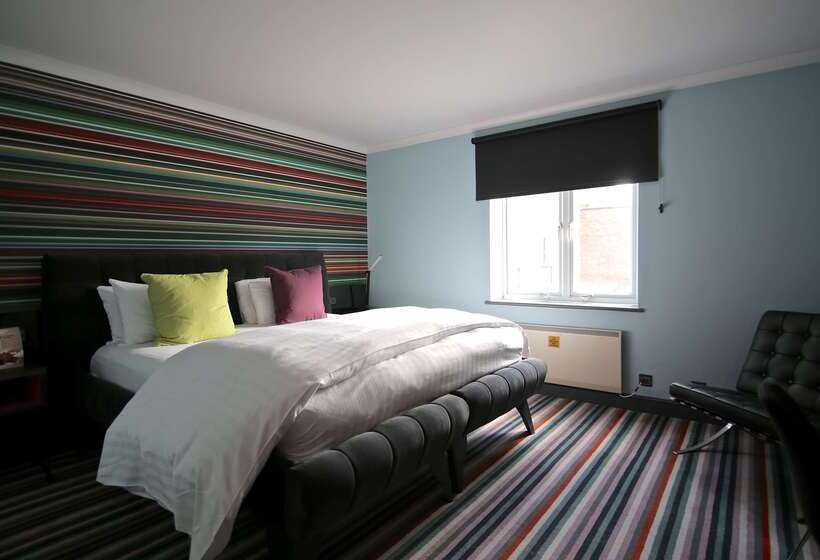 Village Hotel Leeds North