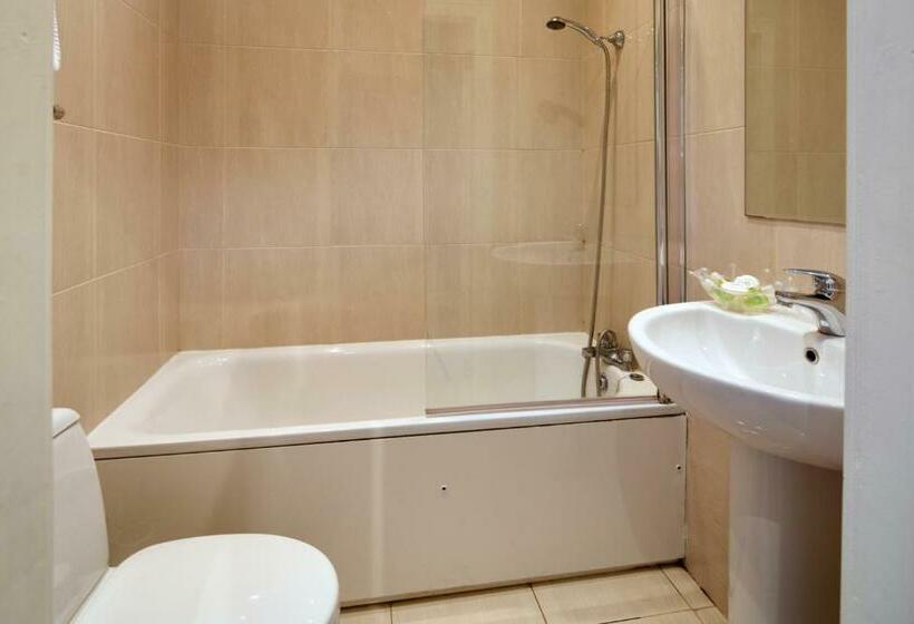 فندق White Horse Farm Inn