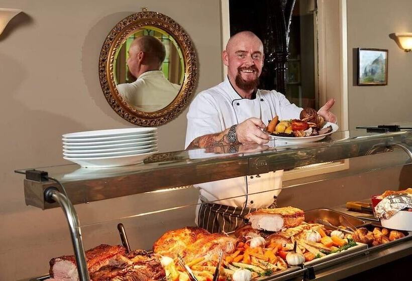 فندق White Horse Farm Inn