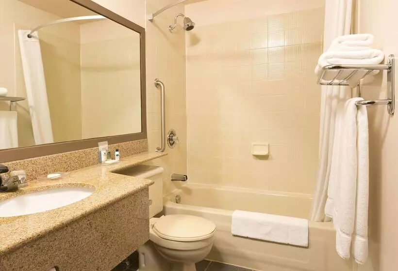 호텔 Best Western Laval Montreal & Conference Centre