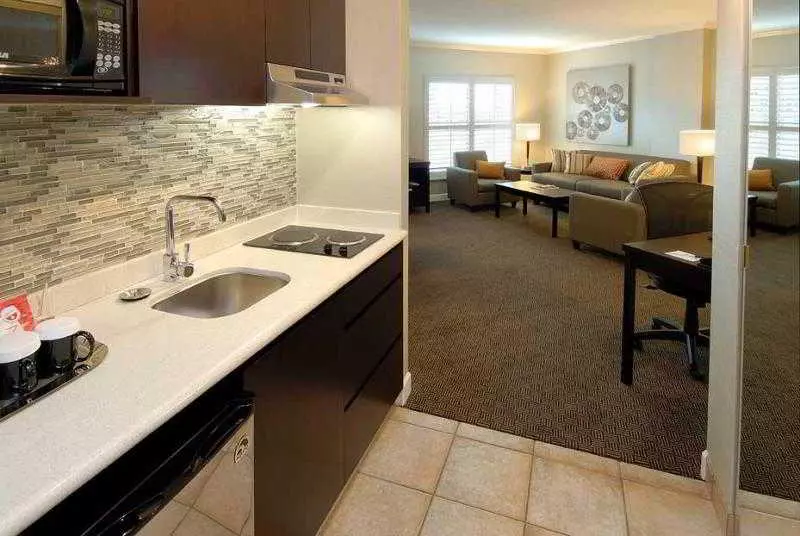 Grand Park Hotel & Suites Downtown Vancouver, Ascend Hotel Collection