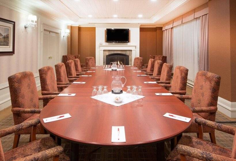 فندق Ramada By Wyndham St. John's