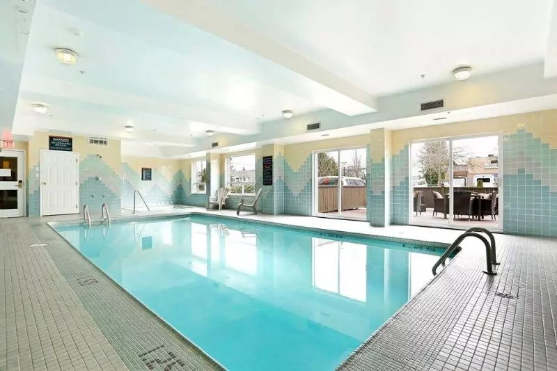 Sandman Hotel Vancouver Airport