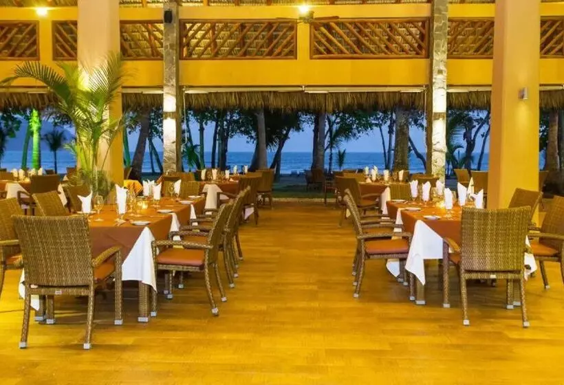 هتل Barcelo Tambor  All Inclusive