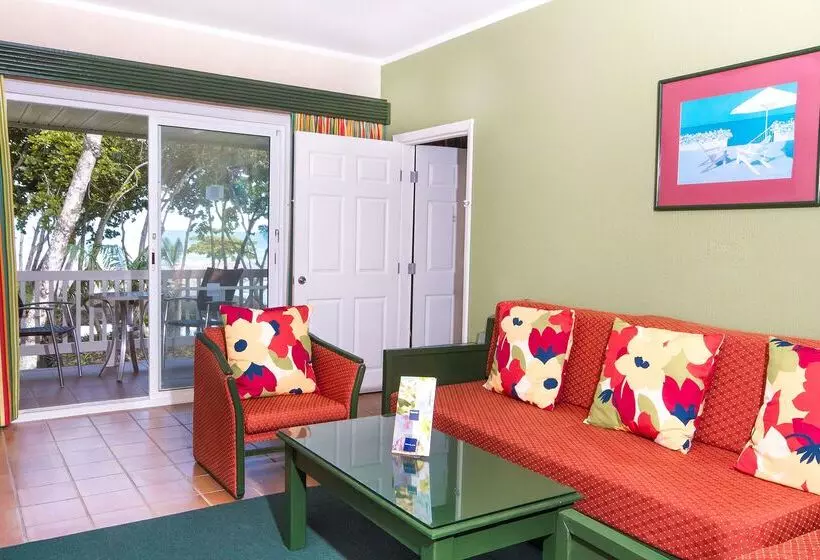 هتل Barcelo Tambor  All Inclusive