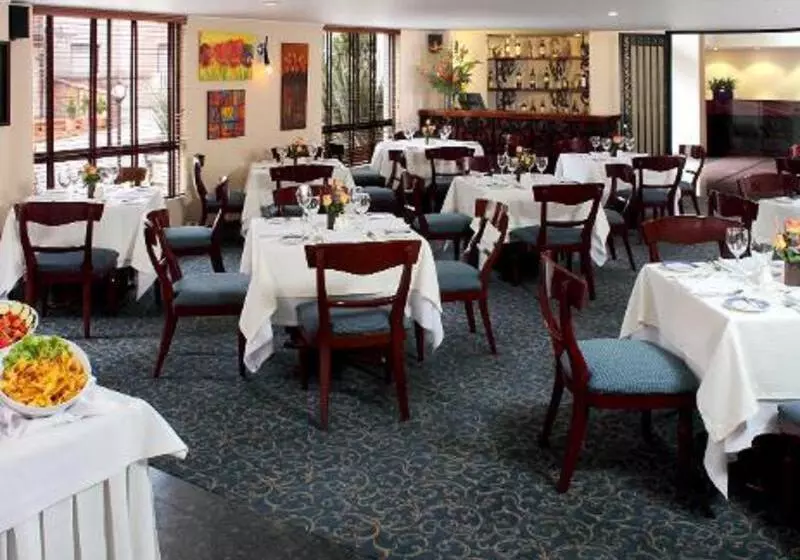 酒店 Estelar Suites Jones