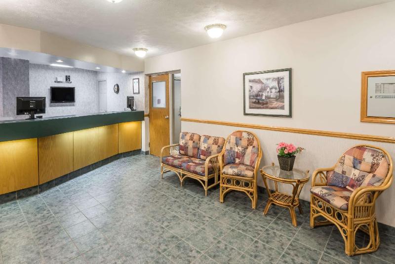 モーテル Super 8 By Wyndham Port Elgin