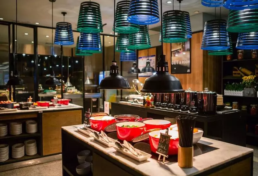 هتل Beijing Chongwenmen Tongpai