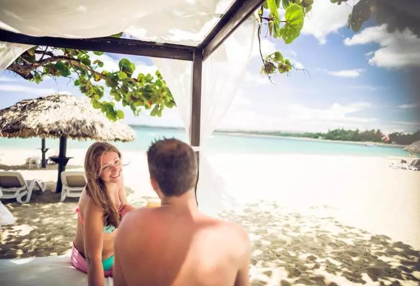 هتل Bluebay Villas Doradas - Adults Only - All Inclusive