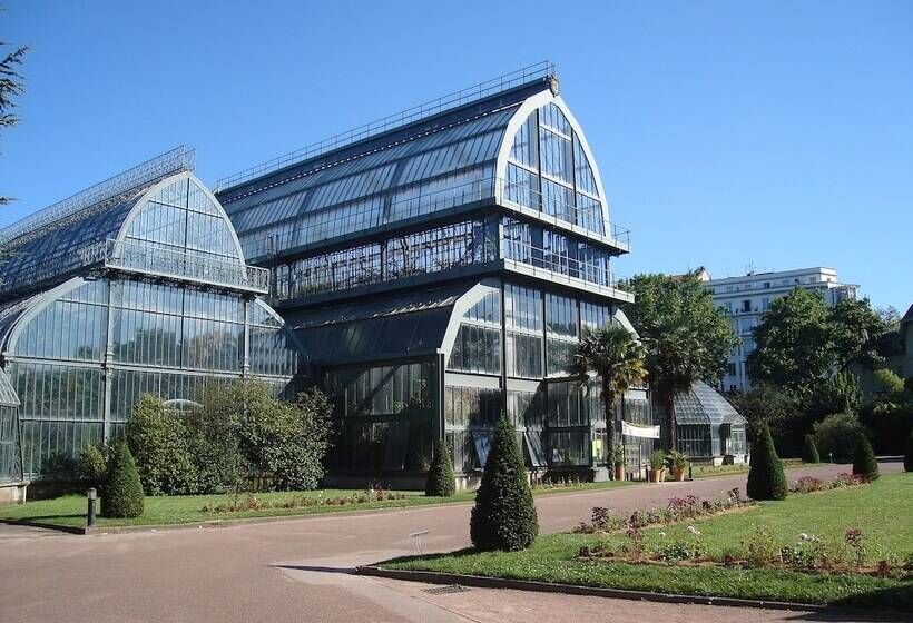 فندق Hôtel Charlemagne By Happyculture