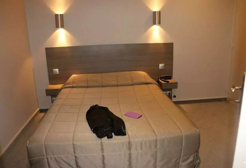 ホテル Des Arenes