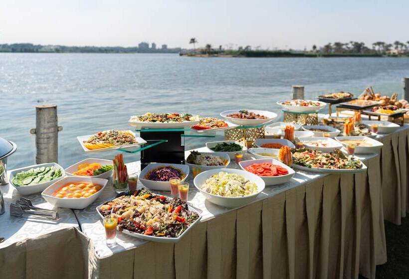 هتل Holiday Inn Cairo Maadi, An Ihg