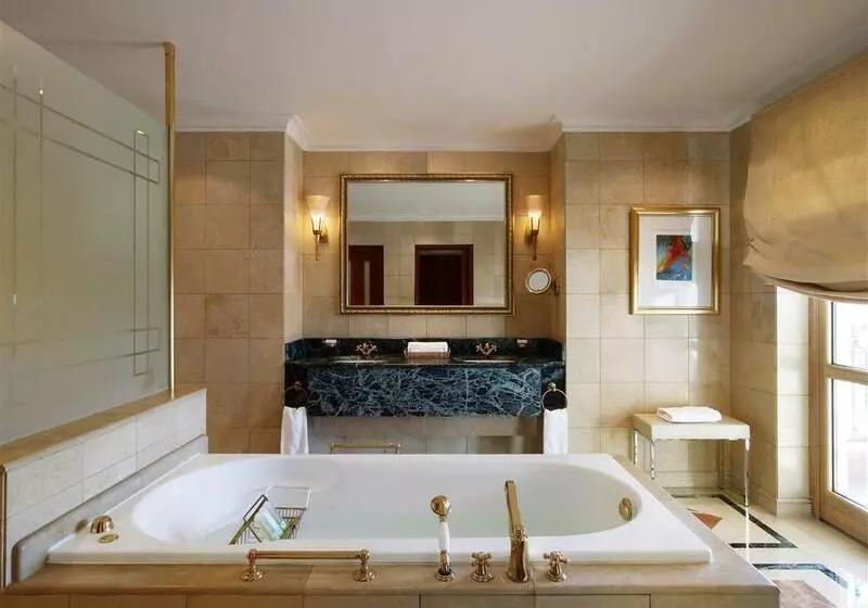 Sheraton Addis, A Luxury Collection Hotel, Addis Ababa