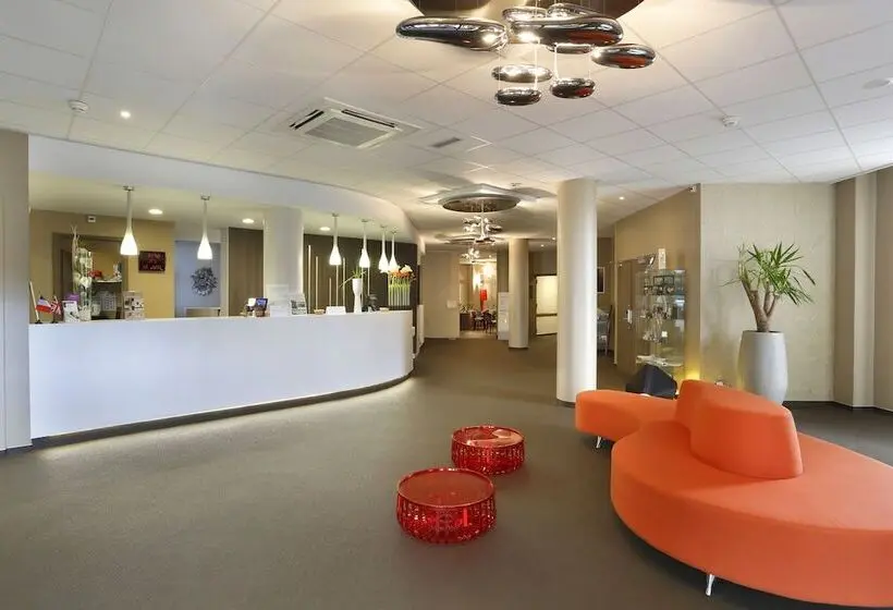 B&b Hotel Montbéliard Sochaux
