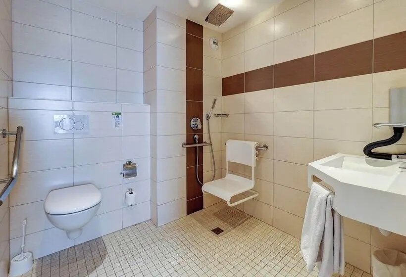 B&b Hotel Montbéliard Sochaux