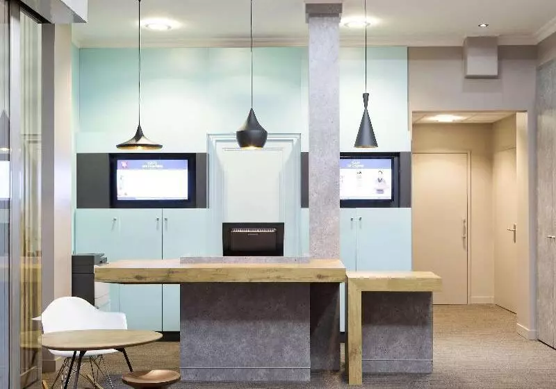 ホテル Ibis Paris Gare Du Nord Tgv