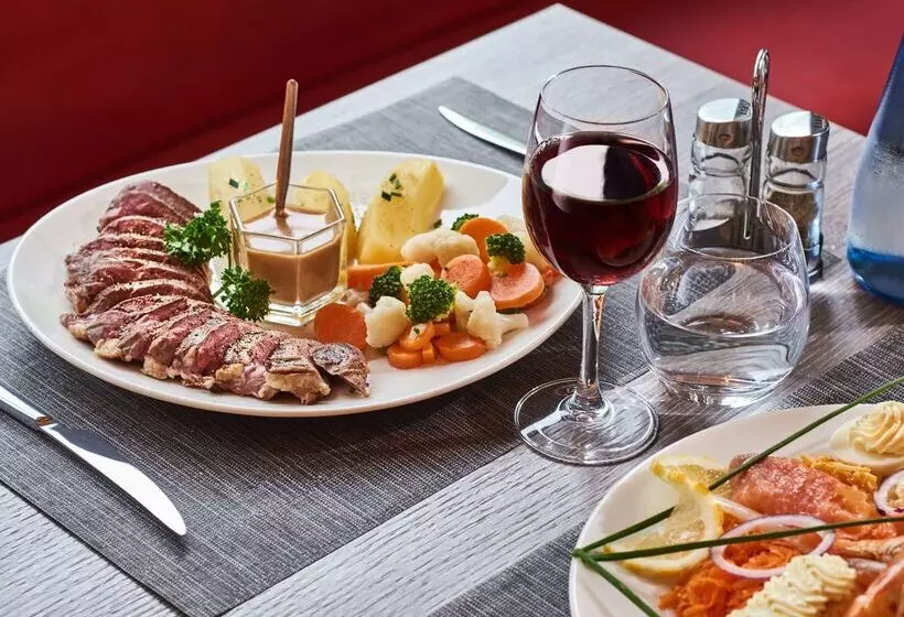 酒店 Kyriad Lille  Mons En Baroeul