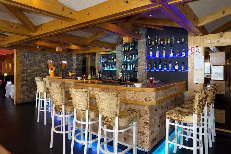 Отель Madame Vacances Hôtel Ibiza