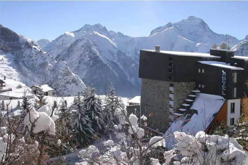 Отель Madame Vacances Hôtel Ibiza