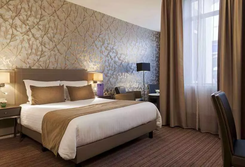 Timhotel Opéra Blanche Fontaine