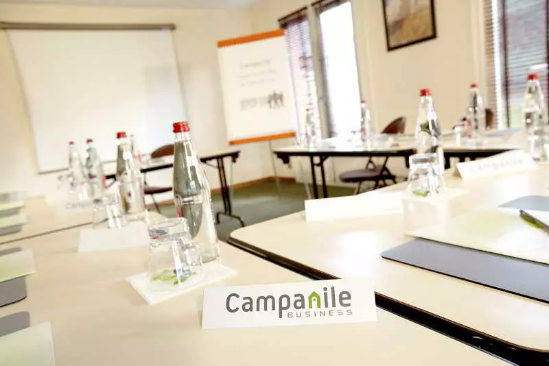 酒店 Campanile Rouen Nord Mont Saint Aignan