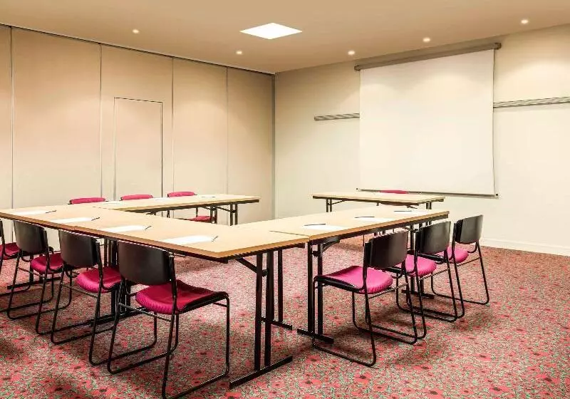 Отель Ibis Paris Porte De Bercy