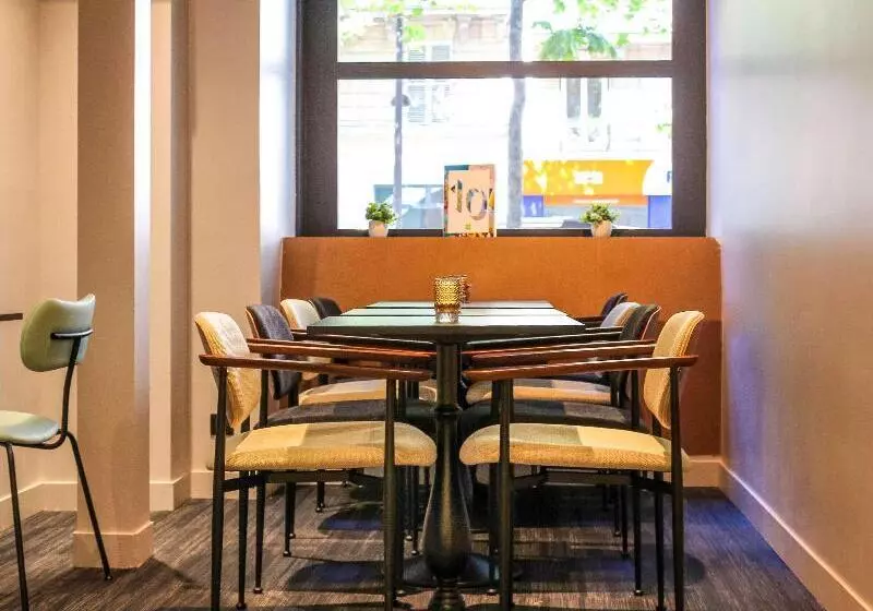 Ibis Styles Hotel Paris Gare De Lyon Bastille