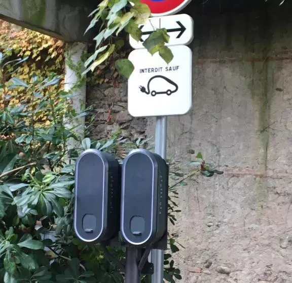 호텔 Logis Hôtel De France & Restaurant Pamiers