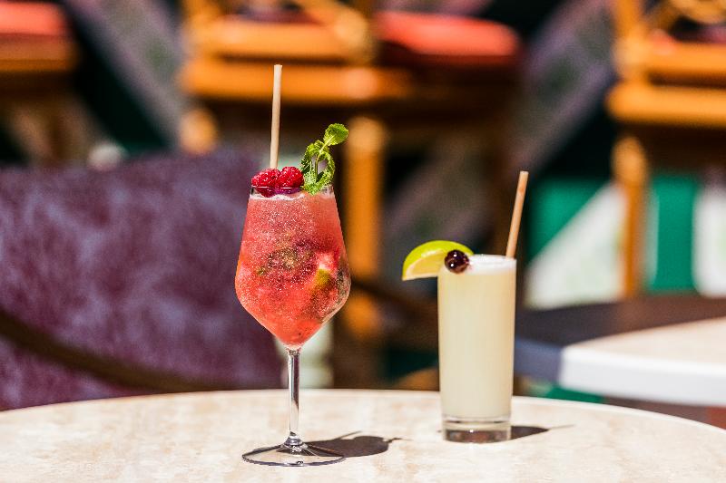 فندق Hôtel La Tartane Saint Tropez